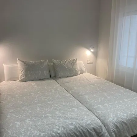 151a Apartamento Moderno 2 Dormitorios גיחון